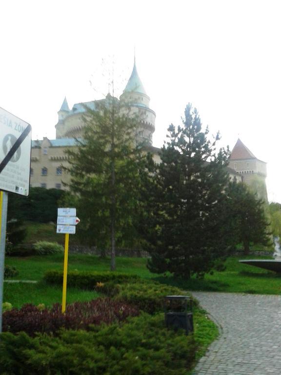 Ubytovanie V Sukromi Haragova Bojnice Exterior photo
